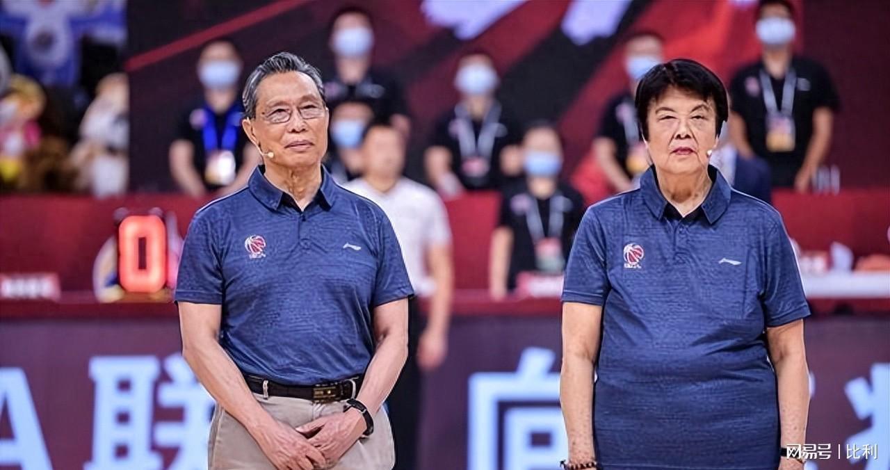 bob半岛体育官方网站-钟南山做梦没想到，自己89岁高龄的妻子，如今再次为他“争光”